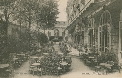 巴黎丽兹酒店的露台。明信片于1913年寄出。 作者 法国摄影师