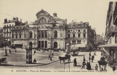 Place du Ralliement，剧院和Chaussee Saint-Pierre，昂热，法国 作者 法国摄影师