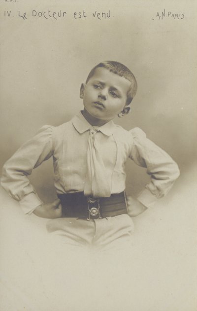 Portrait of a little boy (b/w photo) 作者 法国摄影师