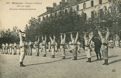 Troops drilling in Orleans (b/w photo) 作者 法国摄影师