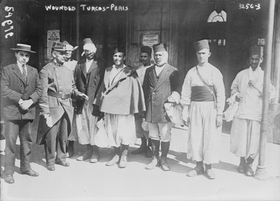 1914年在巴黎受伤的Turcos 作者 法国摄影师