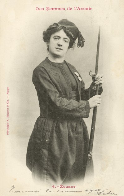 Zouave，未来的女人 作者 French Photographer
