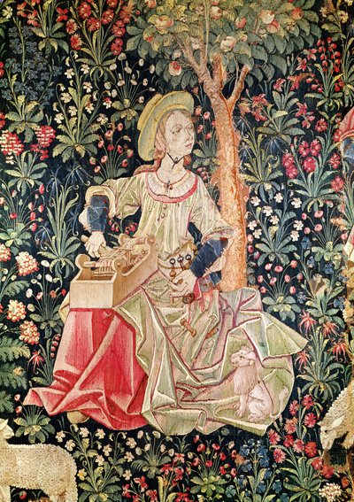 一个女人旋转，细节来自Le Travail de la Laine，La Noble Pastorale的一部分，c.1500（羊毛和丝绸挂毯） 作者 法语学校