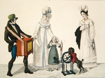 一只狗在音乐盒的陪伴下玩纺车，板块85来自 "Le Bon Genre"，约1810年（彩色雕刻）。 作者 法语学校