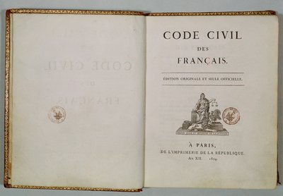 Code Civil，在标题页上打开，1804 作者 法语学校