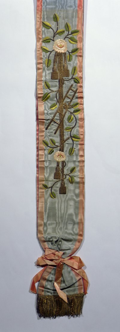公主Caroline Murat的共济会窗框，19世纪中叶（云纹或浇水丝绸） 作者 法语学校