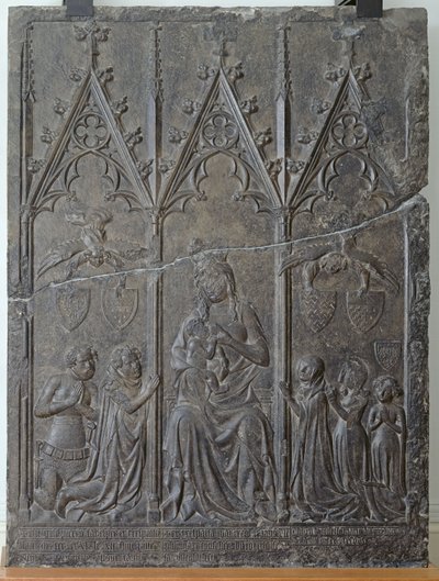 Sacquespee家族的丧葬石，来自阿拉斯的圣尼卡伊斯公墓，1376年（tournai stone） 作者 法语学校