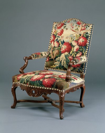 路易十四Fauteuil，1710（雕刻核桃和挂毯）（另见220169） 作者 法语学校
