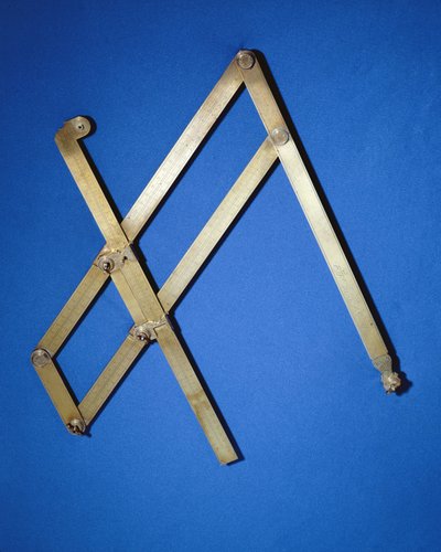 受电弓，法国，18世纪（黄铜） 作者 法语学校