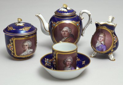 茶道服务的一部分，包括路易十六（1754-93）和玛丽·安托瓦内特（1755-93）的肖像，法国塞夫勒，1789年（瓷器） 作者 法语学校
