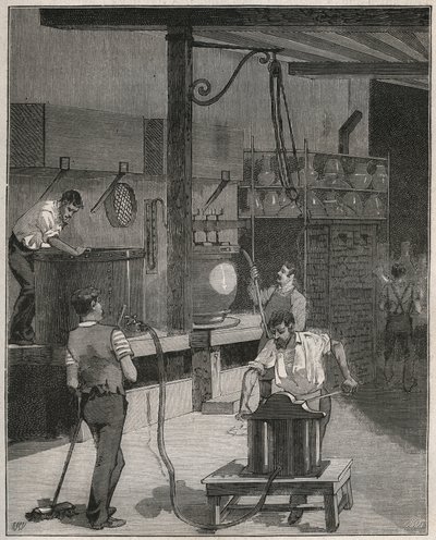 陶器，塞夫勒制造。真空和压缩空气铸造车间。1885年阿道夫-比塔尔（Adolphe BITARD）在 "Les arts et metiers illustrstres "中的版画。 作者 法语学校