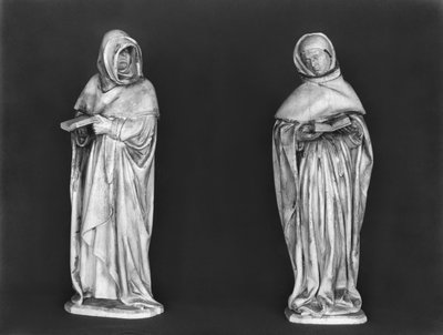 两位送葬者，来自Duc Jean de Berry墓（1340-1416）c.1450-53（雪花石膏） 作者 法语学校
