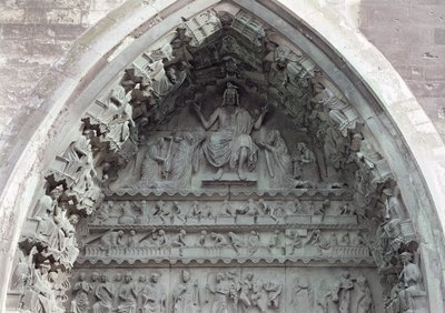 来自北部横断面左门的鼓室描绘了最后的审判，1225-40 作者 法语学校