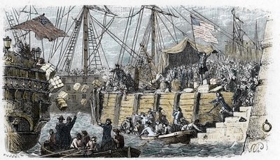 美国独立战争：美国定居者（原籍英国）反抗英国议会对茶叶和其他食品征税。他们伪装成印第安人，在进入殖民地后将茶叶扔入海中。 作者 法语学校
