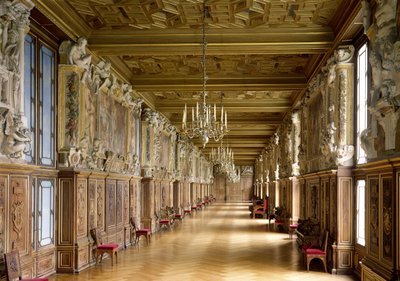 鉴于Galerie Francois I，1528-40 作者 法语学校