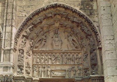 描绘麦当娜和儿童Enthroned，皇家门户南门的鼓室的视图，c.1145-50 作者 法语学校
