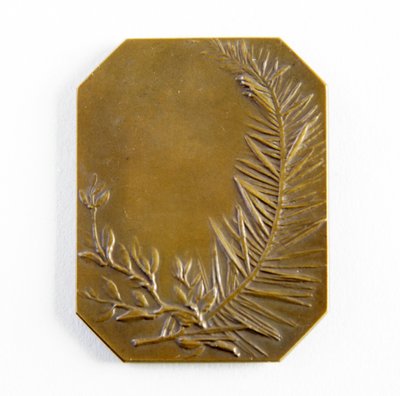 Octagonal plaque (bronze) 作者 乔治·詹姆斯·弗兰普顿