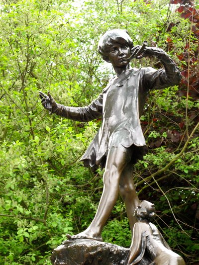 彼得潘，1912年（青铜） 作者 George James Frampton