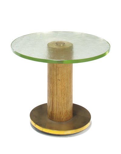 橡木，玻璃和黄铜偶尔的桌子，约建于1930年 作者 乔治·乔·布尔乔亚