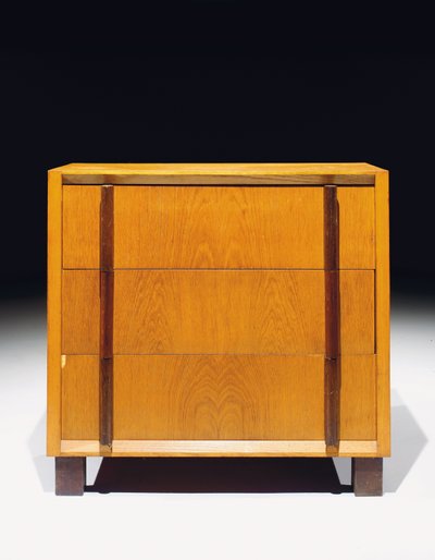 五斗柜，约建于1930年 作者 乔治·乔·布尔乔亚