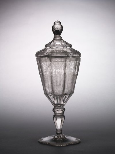 盖杯，西里西亚，约1725年（玻璃）。 作者 德国学校