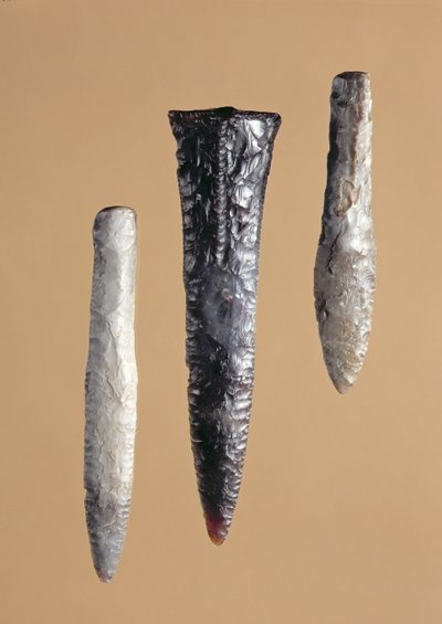 新石器时代晚期的弗林特匕首，在Grebenhagen，Heunetal-Holzheim和Niederaula发现 作者 德国学校
