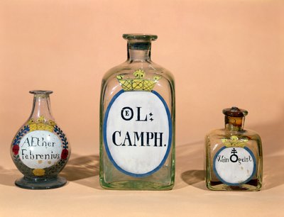 樟脑药酒和酒精（玻璃） 作者 德国学校