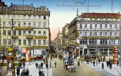 明信片描绘柏林的Unter den Linden和Friedrichstrasse，c.1910（彩色照片） 作者 德国学校