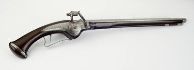 轮锁式皮套手枪，约1625-50（钢，铁和胡桃木） 作者 German School