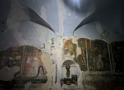 白色忏悔者礼拜堂，天德，2024 年（照片） 作者 乔凡尼·卡纳维西奥（Giovanni Canavesio）