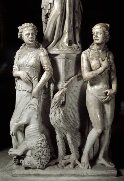 乔瓦尼·皮萨诺 (Giovanni Pisano)（1248-1314）实现的支撑椅子的雕刻团体的细节：两个主要美德（支撑大理石讲坛的雕塑细节，两个主要美德）1302-1311 比萨大教堂（比萨大教堂），意大利 作者 乔凡尼·皮萨诺（Giovanni Pisano）
