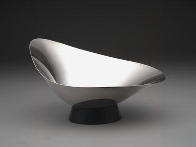 大约1959年的现代“装饰器”碗（银盘和塑料） 作者 高汉姆制造公司