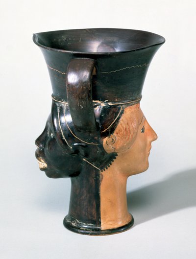 阁楼Janiform Kantharos杯，公元前470年（陶瓷） 作者 希腊文