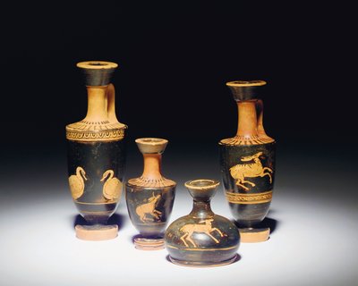 顶楼红色数字lekythos，公元前5世纪后期，微型深蹲lekythos，公元前5世纪 作者 希腊文