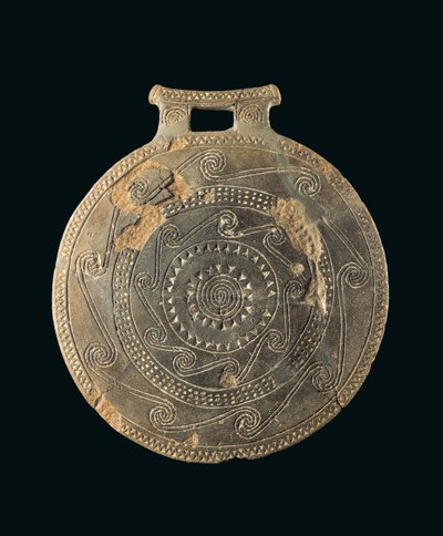 运行螺旋和三角形的煎锅容器，来自Euboea（Evvoia）早期基克拉迪I-II时期，Kampos阶段（公元前2800-2700）（粘土） 作者 希腊文