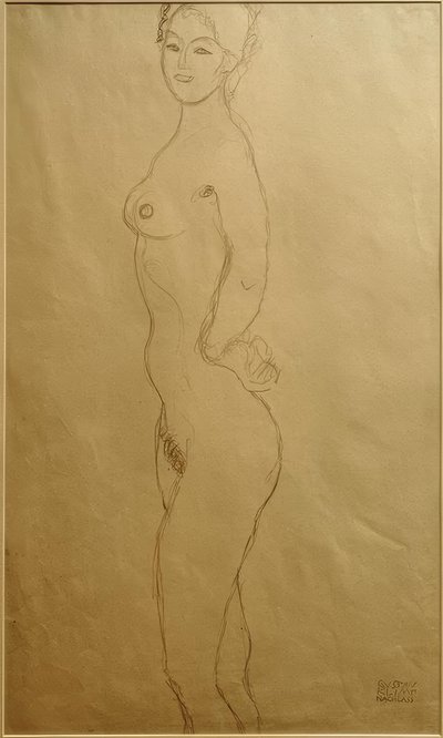 站在女性裸体左边，她的手在... 作者 古斯塔夫·克里姆特