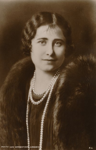 伊丽莎白女王je下，大约1936年。 作者 海·赖特森