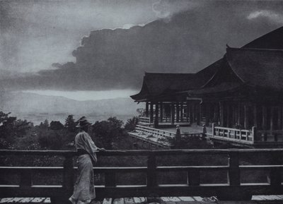 清水寺的月光（黑白照片） 作者 赫伯特·庞廷