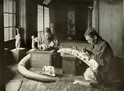 象牙雕刻师，1910年。 作者 赫伯特·庞廷