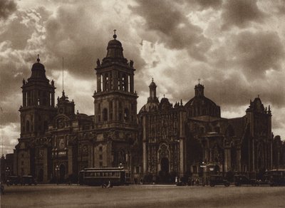 墨西哥：首都梅希科，La catedral（黑白照片） 作者 雨果·布雷默
