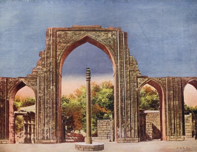 印度德里 Quwat-ul-Islam 清真寺和铁柱（彩色照片） 作者 印度摄影师