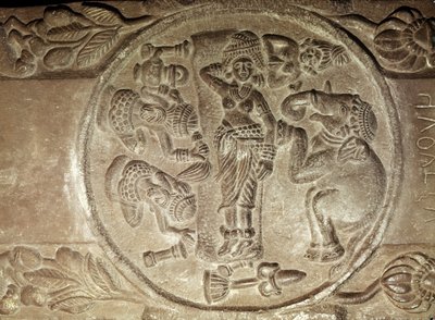 来自Bharhut，Madhya Pradesh，晚Mauryan时期，Sunga王朝（公元前180-72）的佛教佛塔的救济描绘玛雅的梦想 作者 Indian School