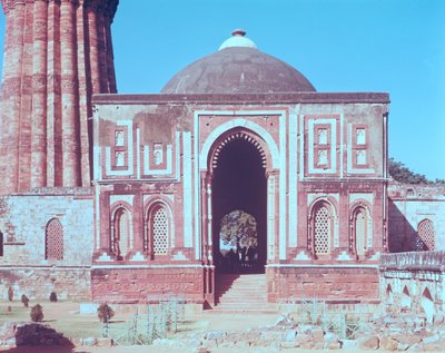 Alai Darwaza，由Ala-ud-Din Khalji建造，1311年 作者 伊斯兰学校