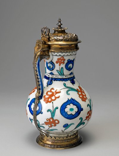Fritware Jug，奥斯曼时期（釉面陶瓷与银镀金） 作者 伊斯兰学校