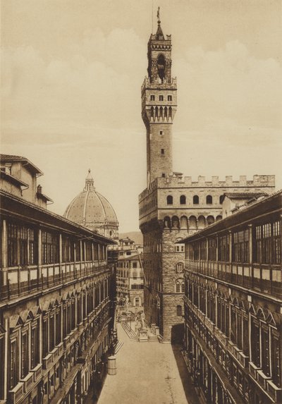 佛罗伦萨/Firenze: Portici degli Uffizi，根据瓦萨里的设计建造（黑白照片） 作者 意大利摄影师