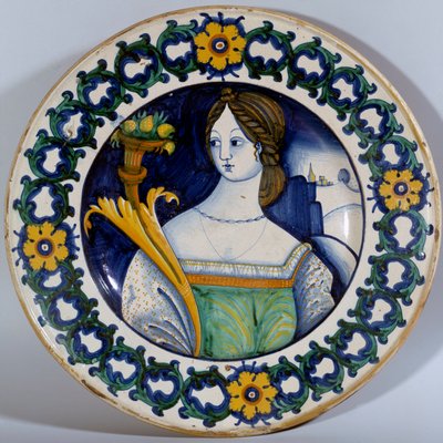 Deruta Decoree 的陶瓷板，上面有一个女人的肖像。 大约 1510 年 Sevres。 瓷器制造 作者 意大利学校
