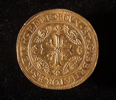 基尼斯共和国的货币：25金二元硬币。直径52.5毫米。1694.正面。基尼斯博物馆（Inv. 6457）。 作者 意大利学校