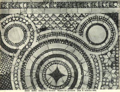 罗马拉特兰圣乔瓦尼大教堂 Cosmatesque 地板的细节（马赛克） 作者 意大利学校