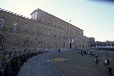 Palazzo Pitti，始于1445年 作者 意大利学校