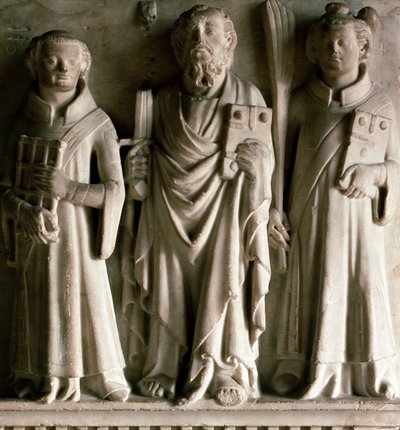 来自 Campione 学校的 Saint Paul、Saint Laurent 和 Saint Etienne Bas 浮雕。 来自意大利的 Castelseprio。 14 世纪米兰，古代艺术博物馆 作者 意大利学校